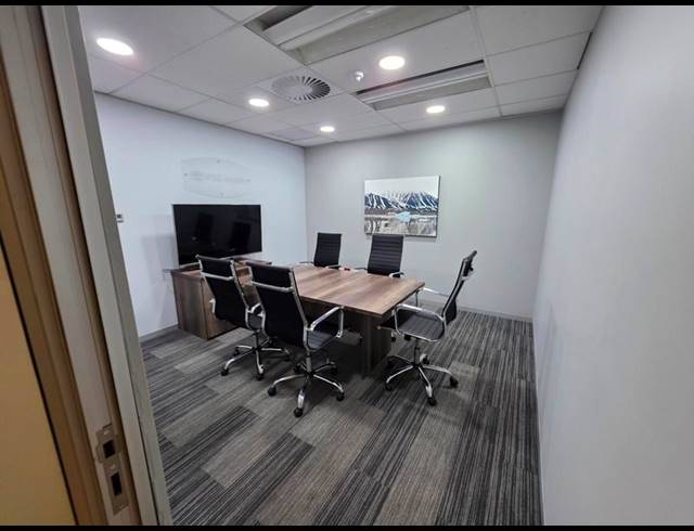 BUSINESS PROPERTY TO RENT IN MENLYN